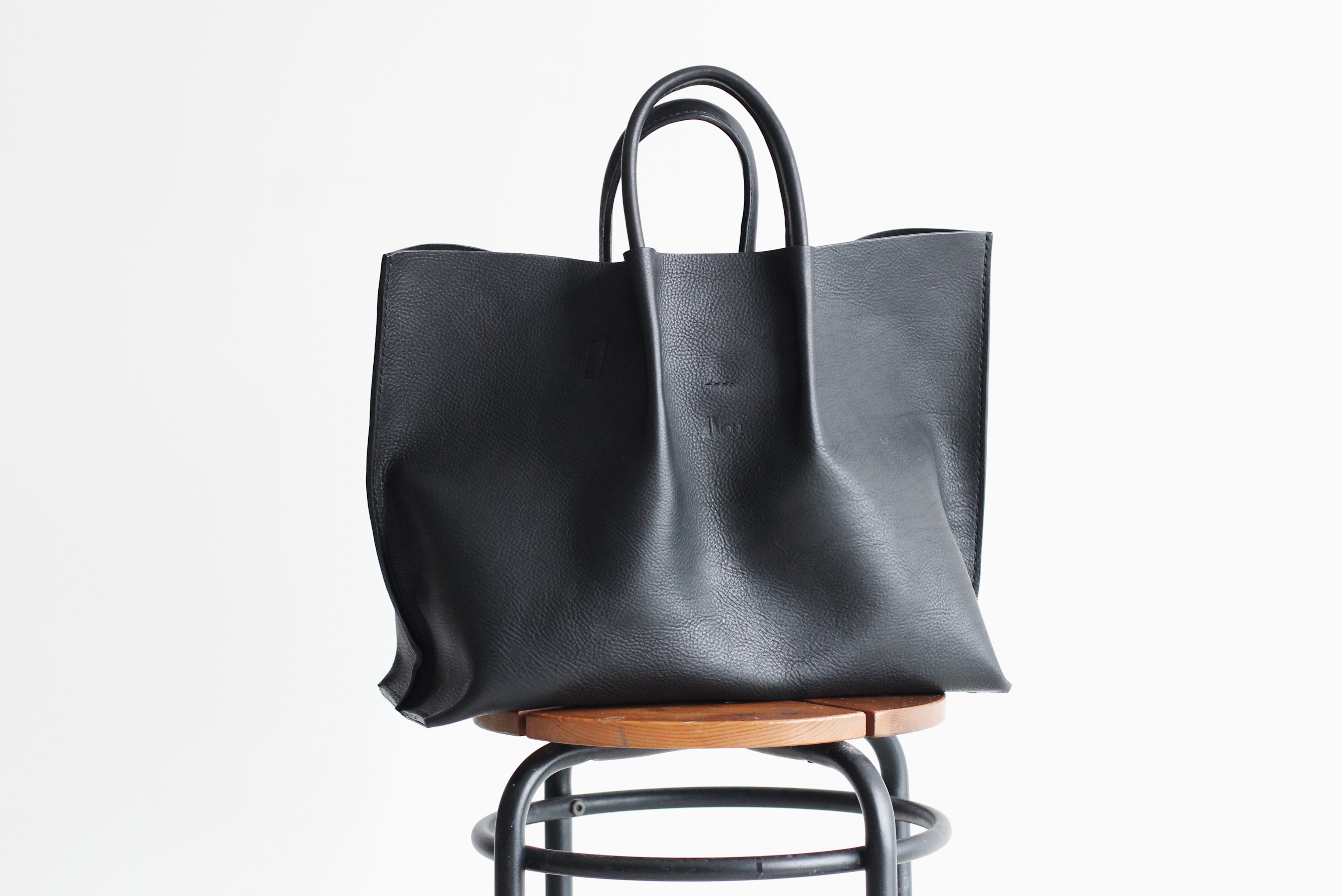 Leather Two-way Bag - Natural, Honey, Black - MouMou Leather Craft